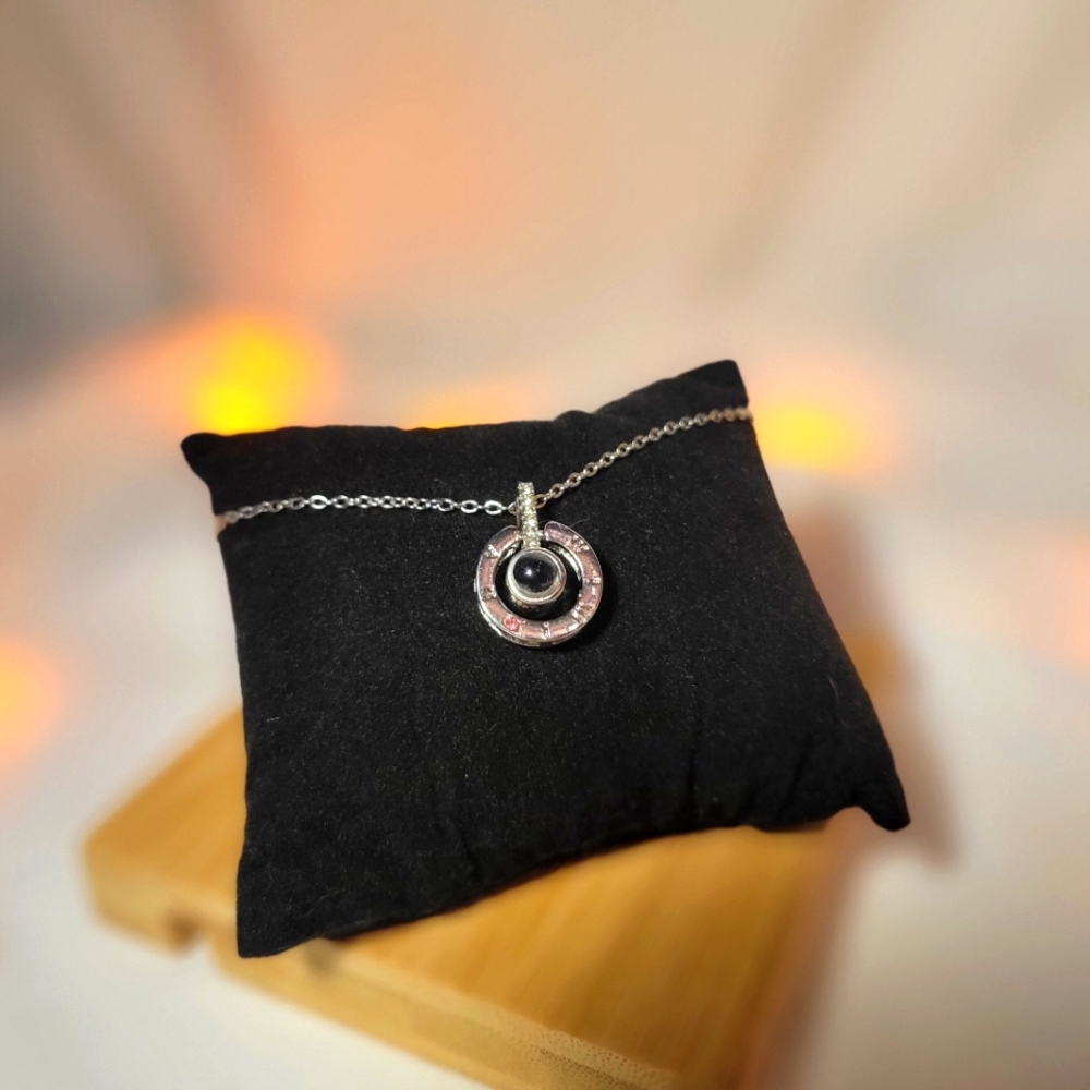 🔎 Secret Message Necklace
